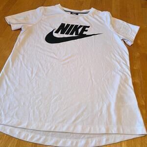 Nike short sleeve white t-shirt, size Medium